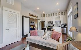 Frontdesk Village At Commonwealth Apts Plaza Midwood Charlotte